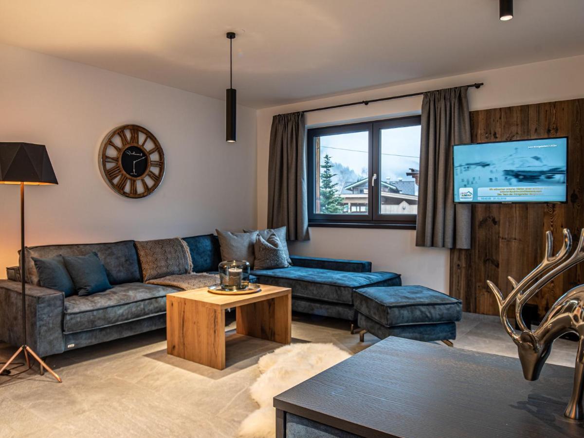 Apartment In Wald Im Pinzgau With A Carport Ngoại thất bức ảnh