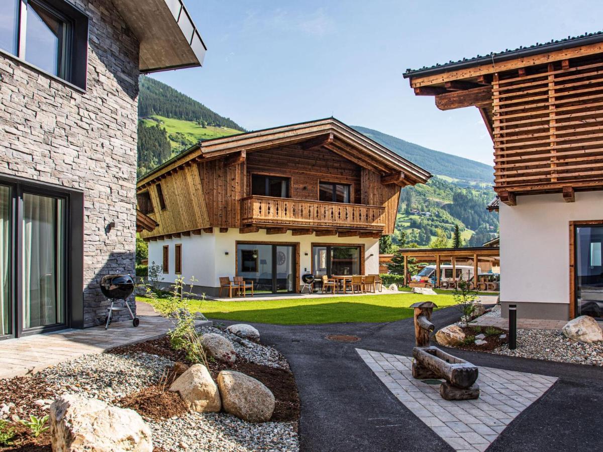 Apartment In Wald Im Pinzgau With A Carport Ngoại thất bức ảnh